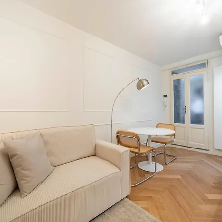 Exclusive Solferino Autentica Milan